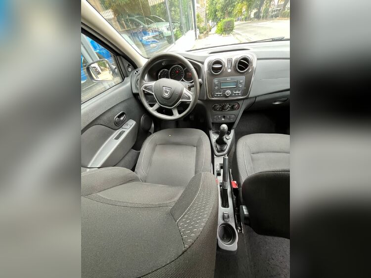 Dacia Logan  foto 9